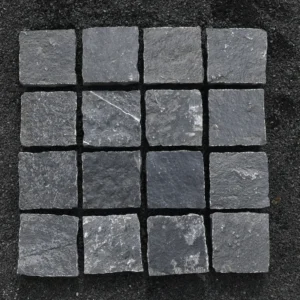 Chittor Black CobblesNatural 14x14cm